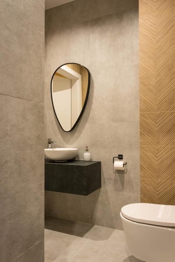 Uniejow Apartments Kültér fotó